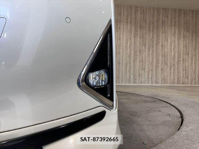 Toyota ALPHARD HYBRID 2018-01 6262952-25