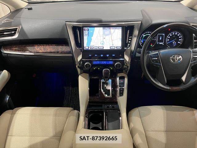 Toyota ALPHARD HYBRID 2018-01 6262952-2