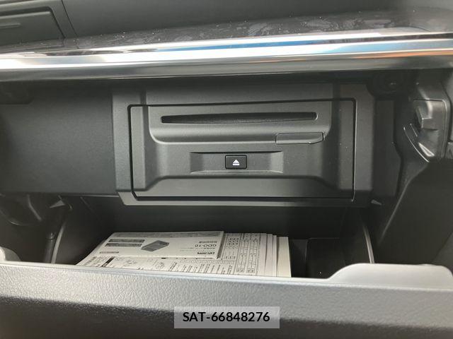 Toyota ALPHARD HYBRID 2022-08 6271121-20
