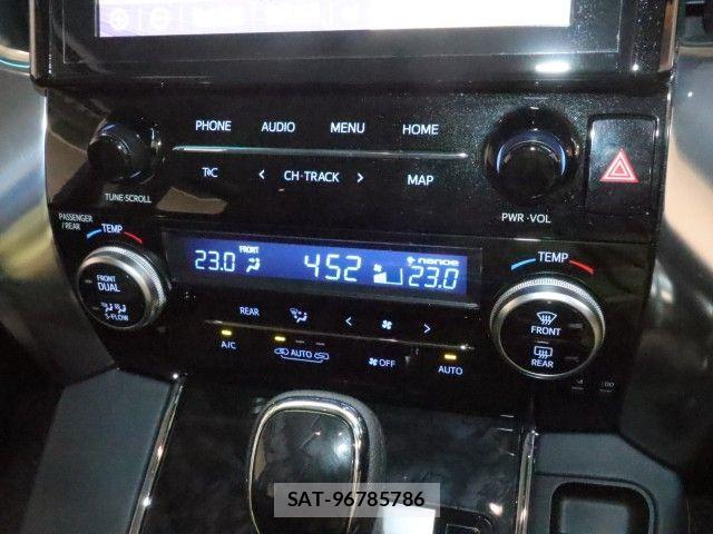 Toyota ALPHARD HYBRID 2020-08 6271124-25