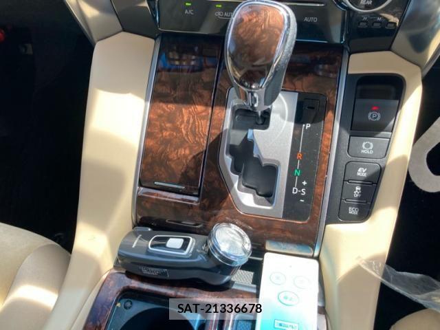 Toyota ALPHARD HYBRID 2019-10 6494628-21
