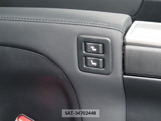 Toyota ALPHARD HYBRID 2021-04 6525358-13