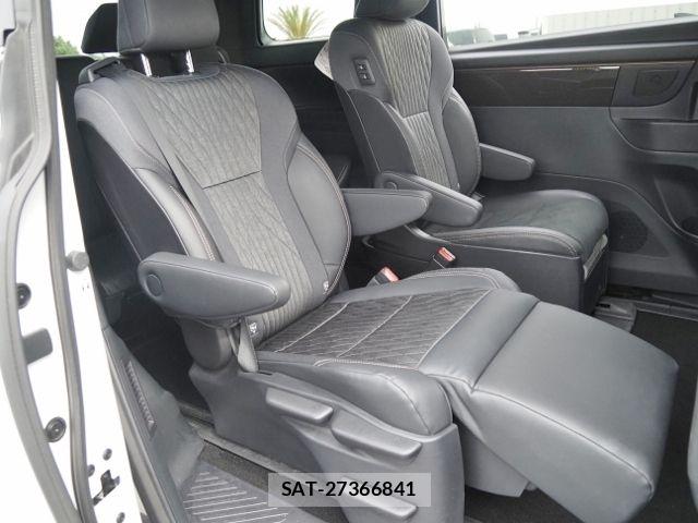 Toyota ALPHARD HYBRID 2023-08 6610349-15