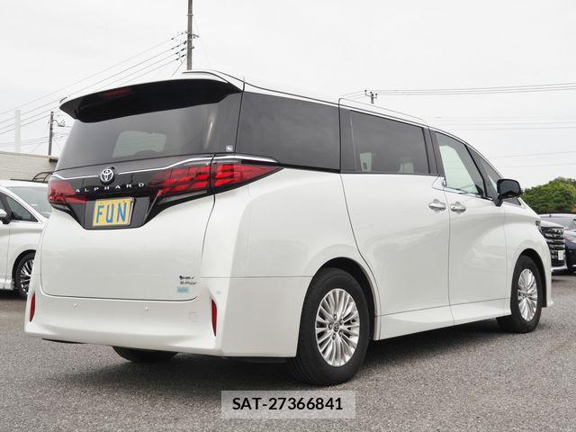 Toyota ALPHARD HYBRID 2023-08 6610349-4