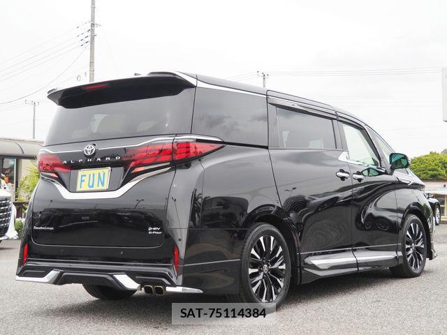 Toyota ALPHARD HYBRID 2024-10 6610347-4