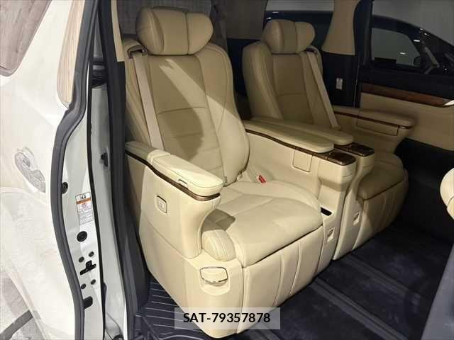 Toyota ALPHARD HYBRID 2017-02 6610361-11