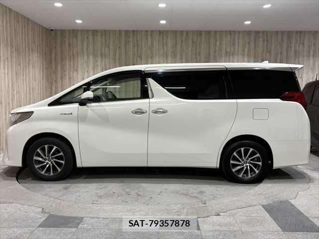 Toyota ALPHARD HYBRID 2017-02 6610361-24