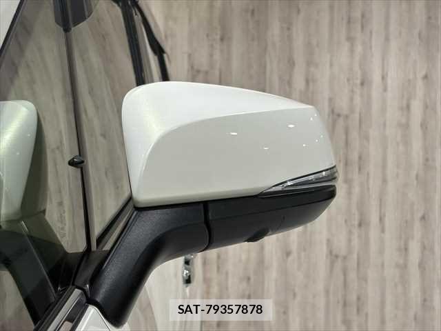 Toyota ALPHARD HYBRID 2017-02 6610361-25