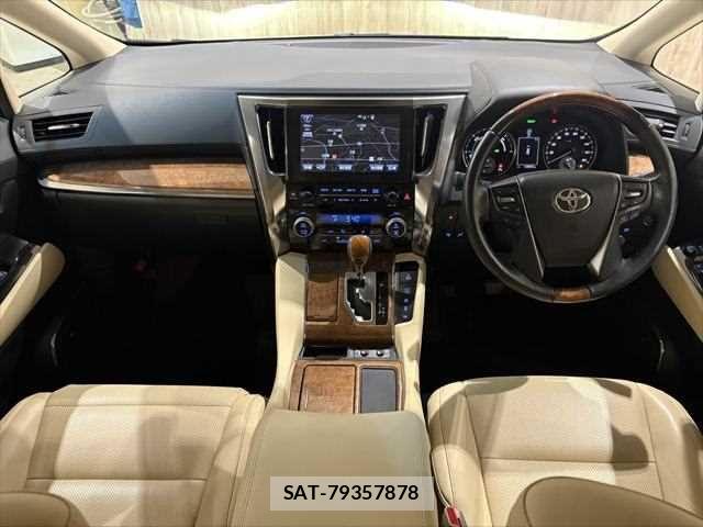 Toyota ALPHARD HYBRID 2017-02 6610361-2
