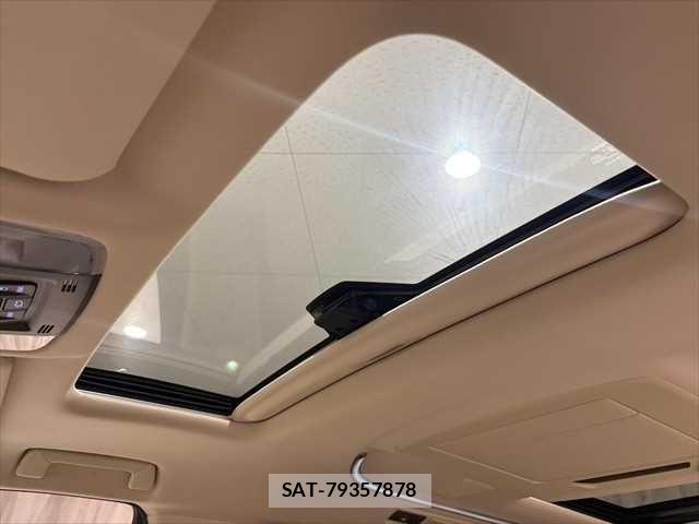 Toyota ALPHARD HYBRID 2017-02 6610361-3