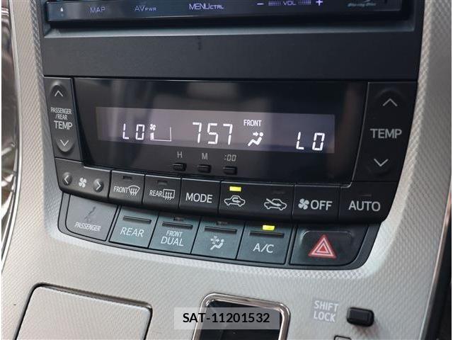 Toyota ALPHARD HYBRID 2013-02 6610367-9