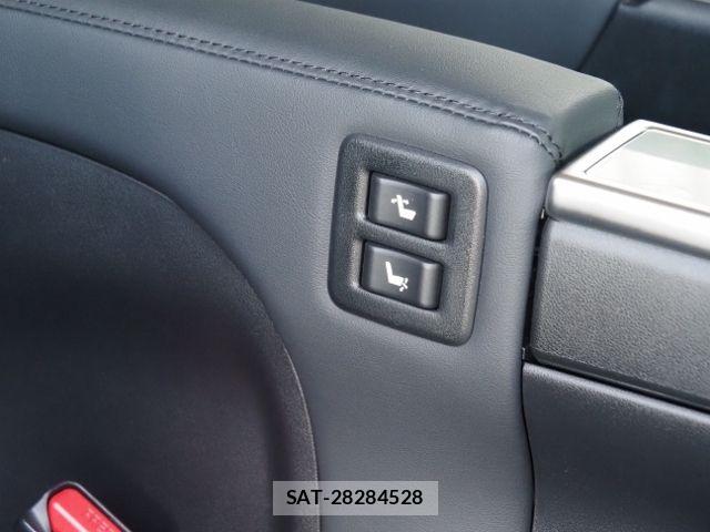 Toyota ALPHARD HYBRID 2021-03 6610353-13
