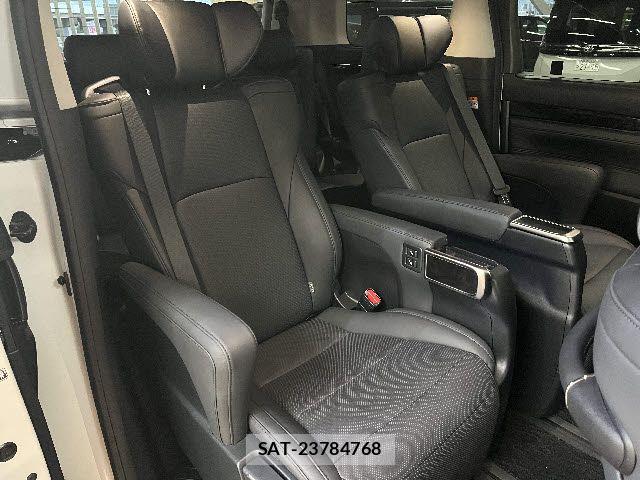 Toyota ALPHARD HYBRID 2022-07 6674859-9