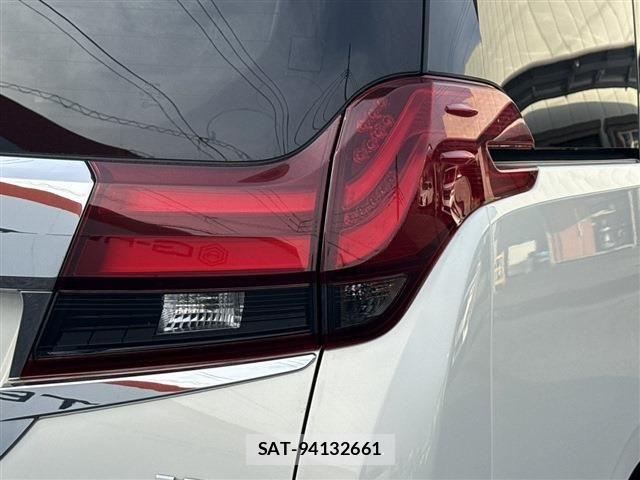 Toyota ALPHARD HYBRID 2015-10 6674870-13