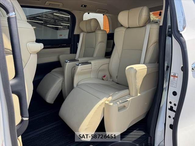 Toyota ALPHARD HYBRID 2021-06 6674866-17