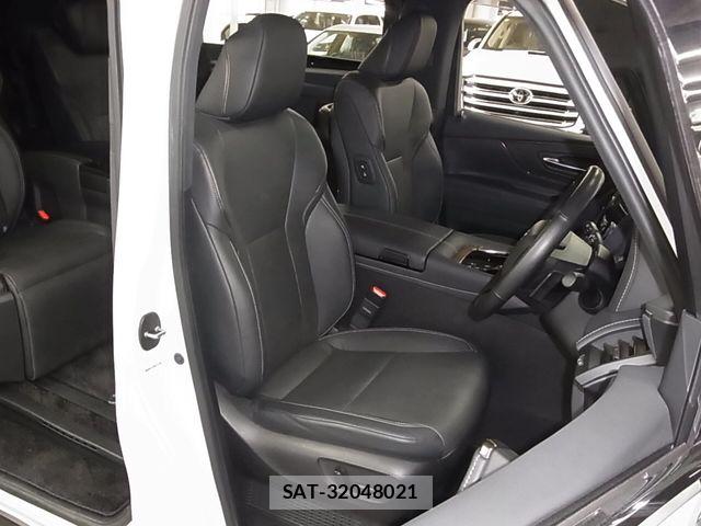 Toyota ALPHARD HYBRID 2023-09 6690893-11