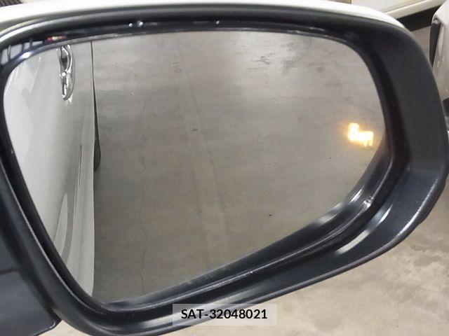 Toyota ALPHARD HYBRID 2023-09 6690893-29