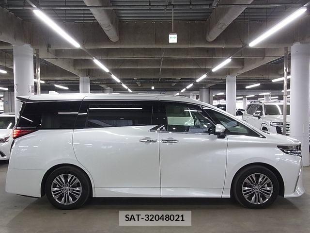 Toyota ALPHARD HYBRID 2023-09 6690893-7