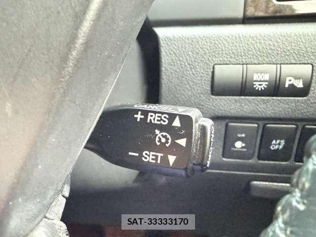 Toyota ALPHARD HYBRID 2013-11 6813558-10