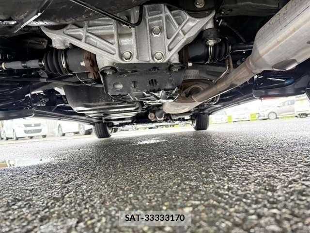 Toyota ALPHARD HYBRID 2013-11 6813558-23
