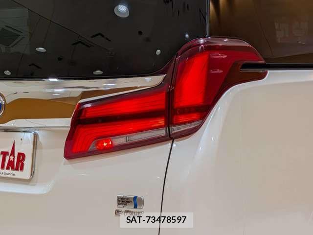 Toyota ALPHARD HYBRID 2018-03 6813556-18