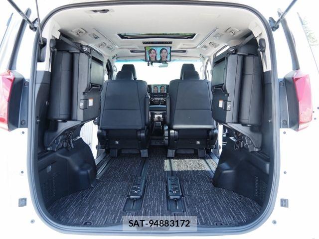 Toyota ALPHARD HYBRID 2020-02 6813552-18
