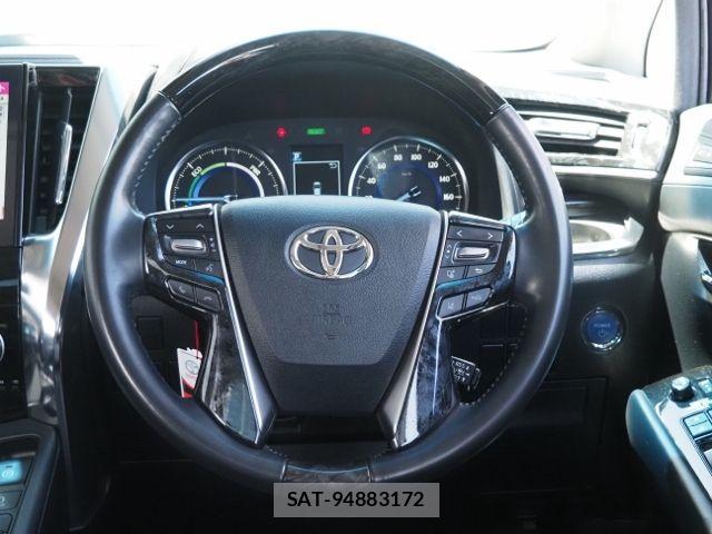Toyota ALPHARD HYBRID 2020-02 6813552-20