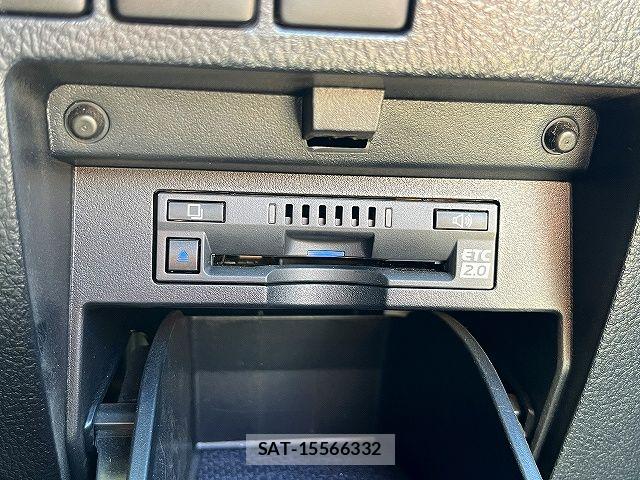 Toyota ALPHARD HYBRID 2021-03 6813550-15