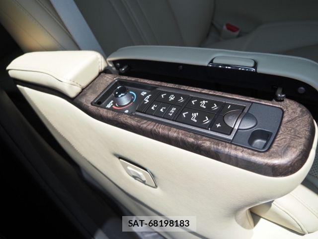 Toyota ALPHARD HYBRID 2023-04 6901648-12