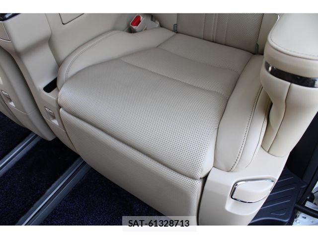 Toyota ALPHARD HYBRID 2022-10 6901644-20