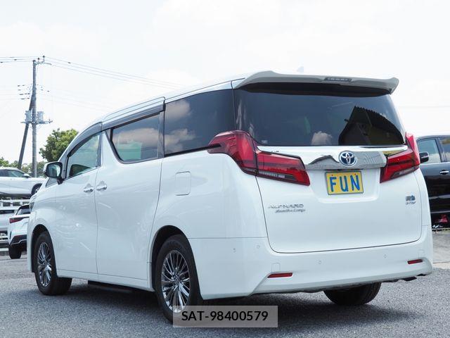 Toyota ALPHARD HYBRID 2022-11 6901654-5