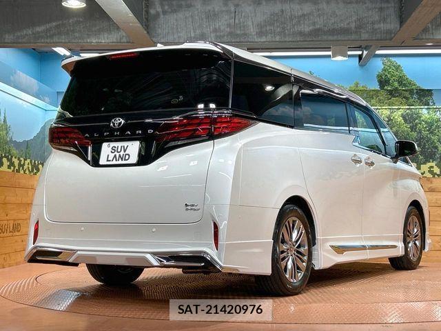 Toyota ALPHARD HYBRID 2025-07 6901642-18