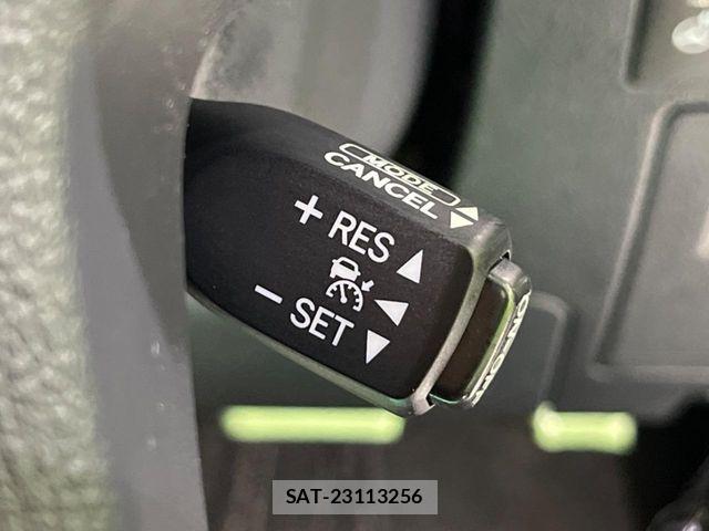 Toyota ALPHARD HYBRID 2017-04 6987778-6
