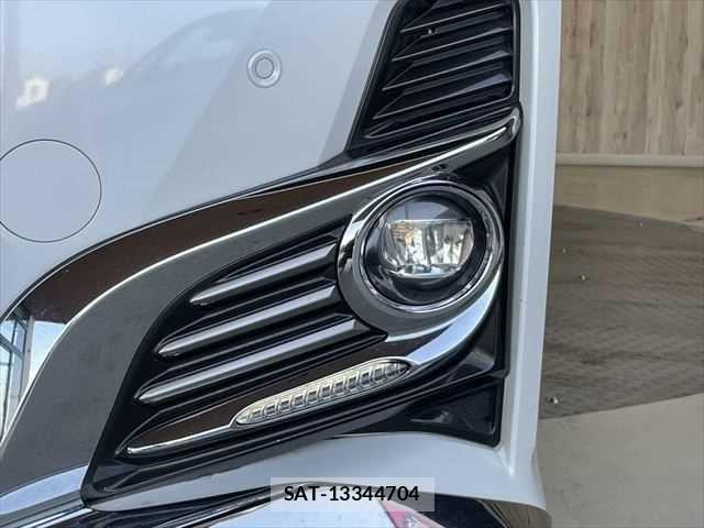 Toyota ALPHARD HYBRID 2015-07 6987788-24