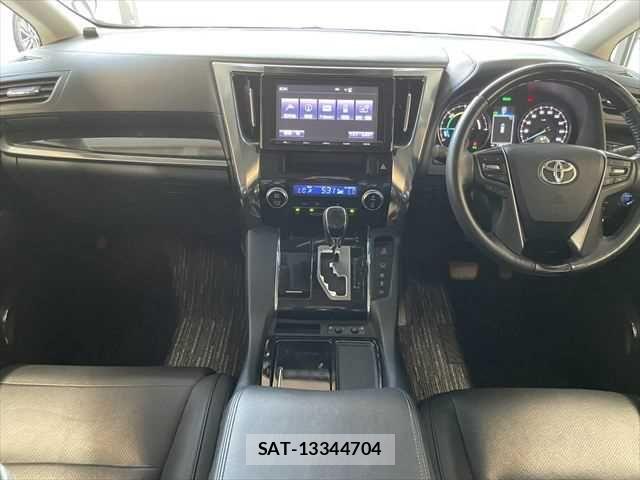 Toyota ALPHARD HYBRID 2015-07 6987788-2