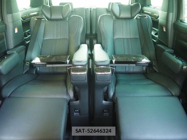 Toyota ALPHARD HYBRID 2023-04 6987591-12