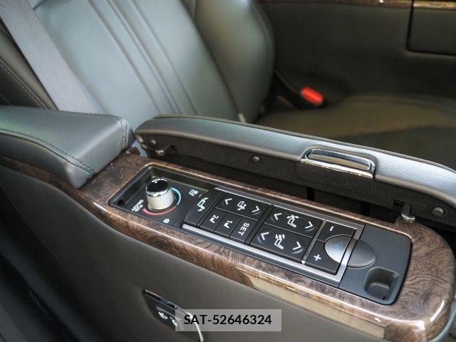 Toyota ALPHARD HYBRID 2023-04 6987591-13
