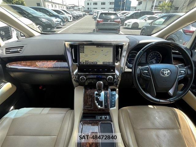 Toyota ALPHARD HYBRID 2018-03 6987785-18