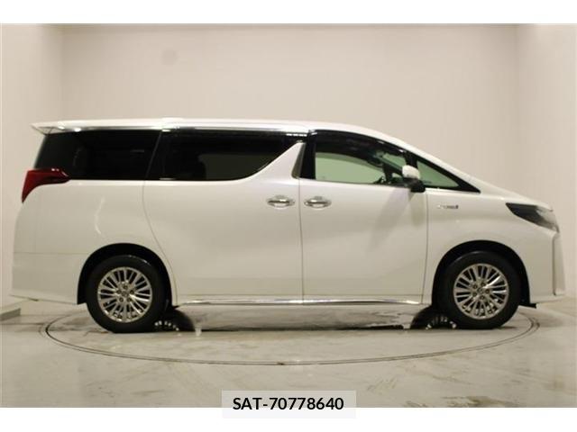 Toyota ALPHARD HYBRID 2021-03 7019977-12