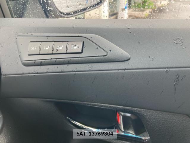 Toyota ALPHARD HYBRID 2021-07 7057336-18