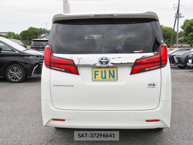 Toyota ALPHARD HYBRID 2022-10 7057338-6