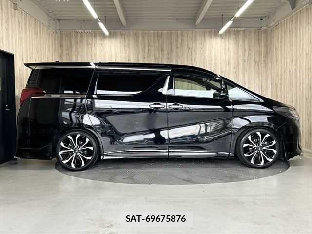 Toyota ALPHARD HYBRID 2018-12 7057337-19