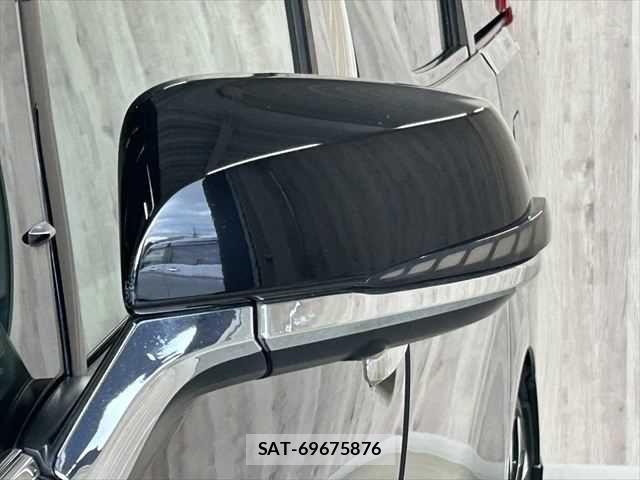 Toyota ALPHARD HYBRID 2018-12 7057337-28