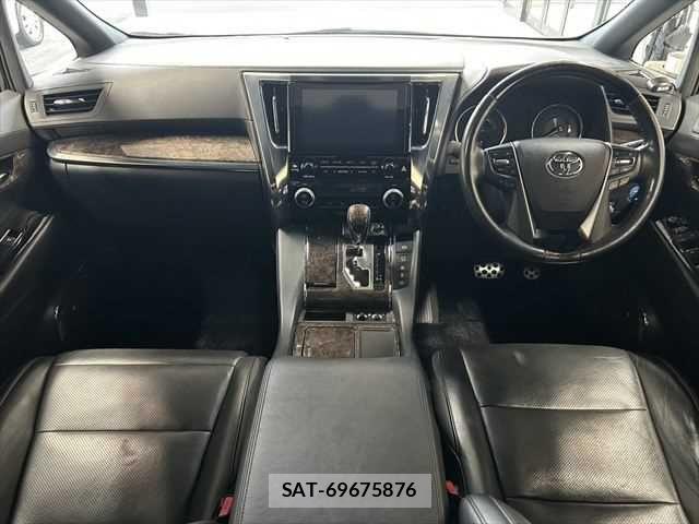 Toyota ALPHARD HYBRID 2018-12 7057337-2