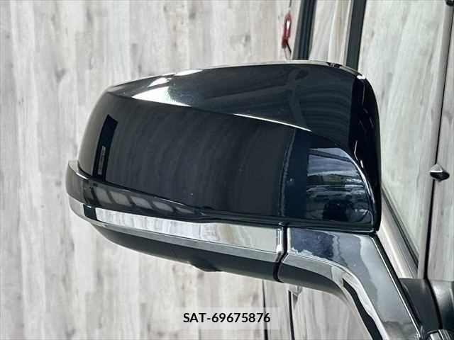Toyota ALPHARD HYBRID 2018-12 7057337-29