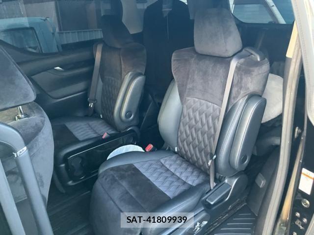 Toyota ALPHARD HYBRID 2017-08 7057356-12