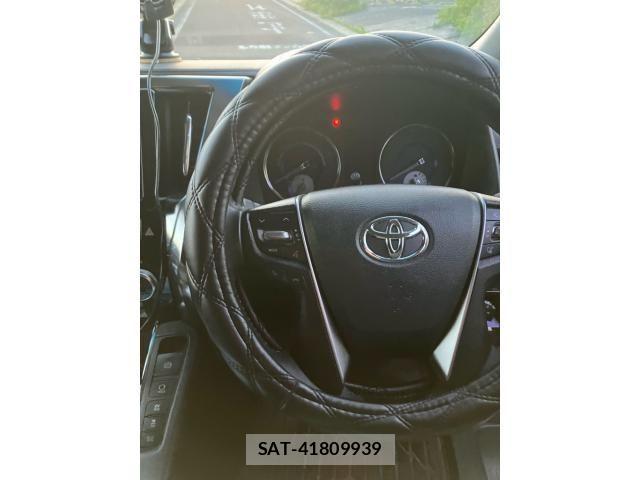 Toyota ALPHARD HYBRID 2017-08 7057356-17