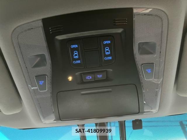 Toyota ALPHARD HYBRID 2017-08 7057356-27
