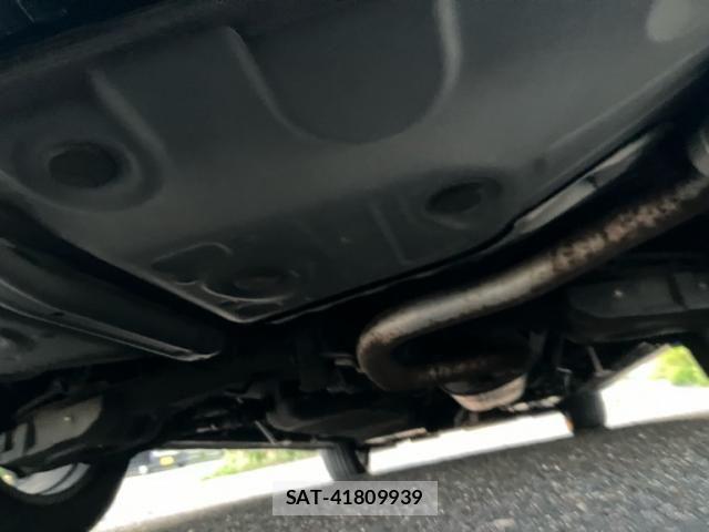 Toyota ALPHARD HYBRID 2017-08 7057356-7
