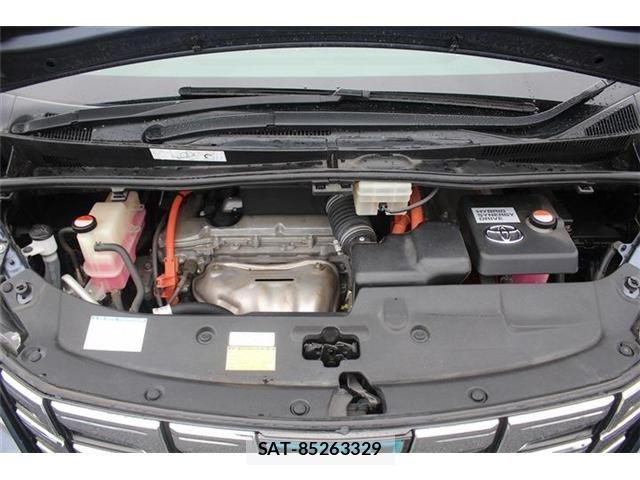 Toyota ALPHARD HYBRID 2015-02 7057348-29